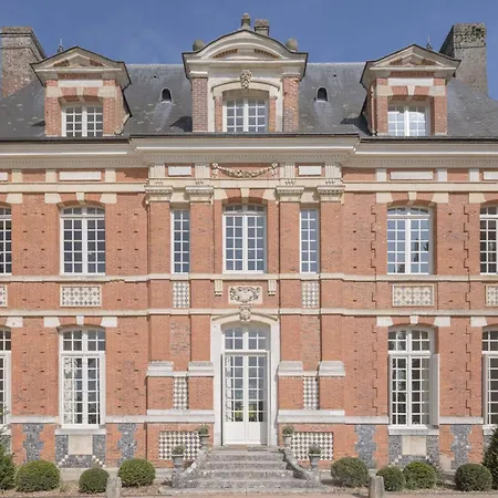 Chateau De Roumare
